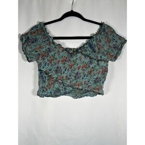Gypsy Love Women's Floral Short Sleeve Crop Top Smocked Size L Boho Cottage Core